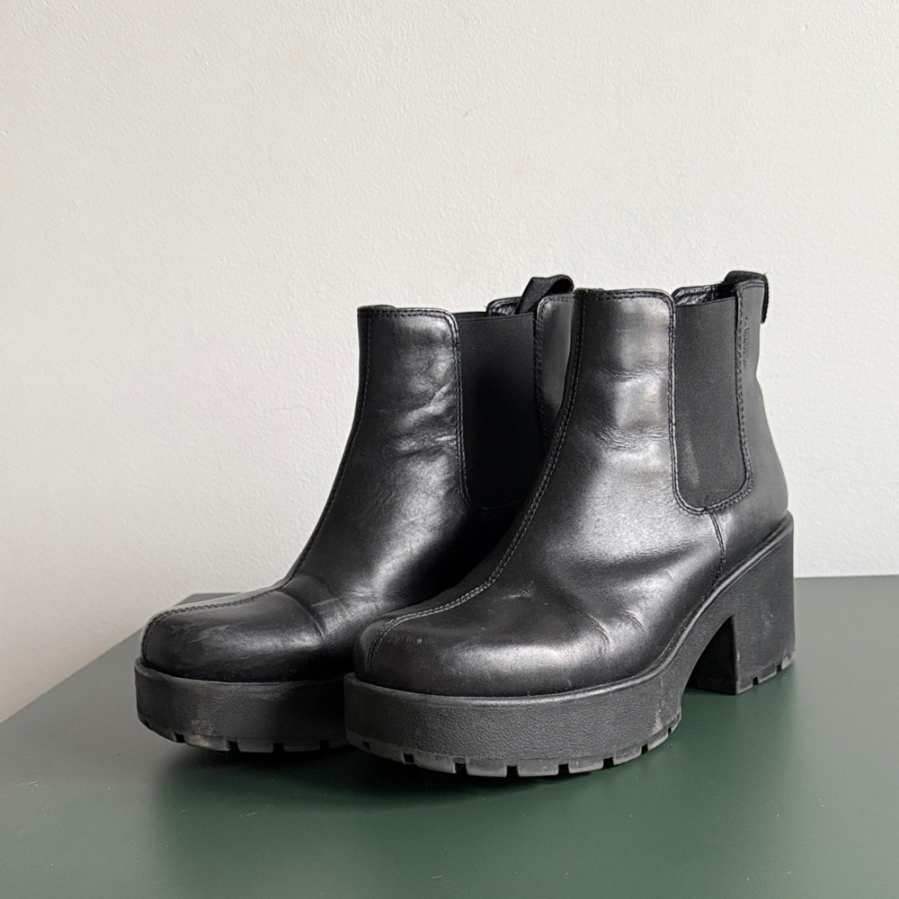 Vagabond Black Platform Ankle Boots